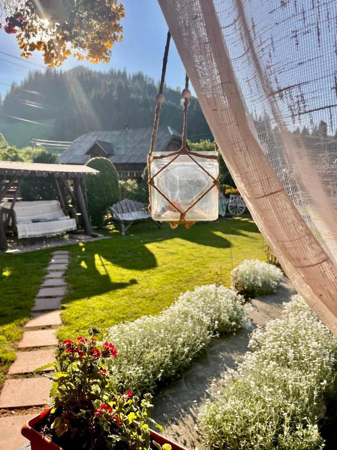 Casa Carmen Hotel Dorna Arini Eksteriør billede